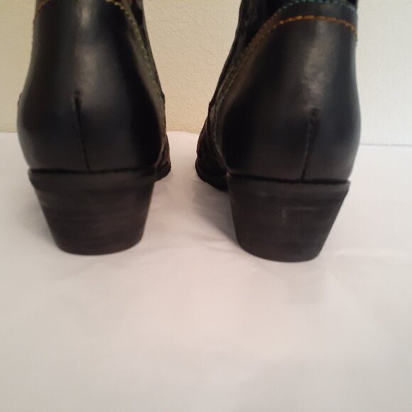 L' Artiste Country Pop Velvet and Leather Booties - Picture 8 of 16